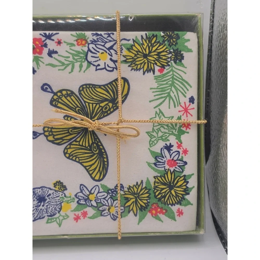 Vintage Pamper Guest Soap and Towels Set Floral Butterfly Sealed 18pc Green